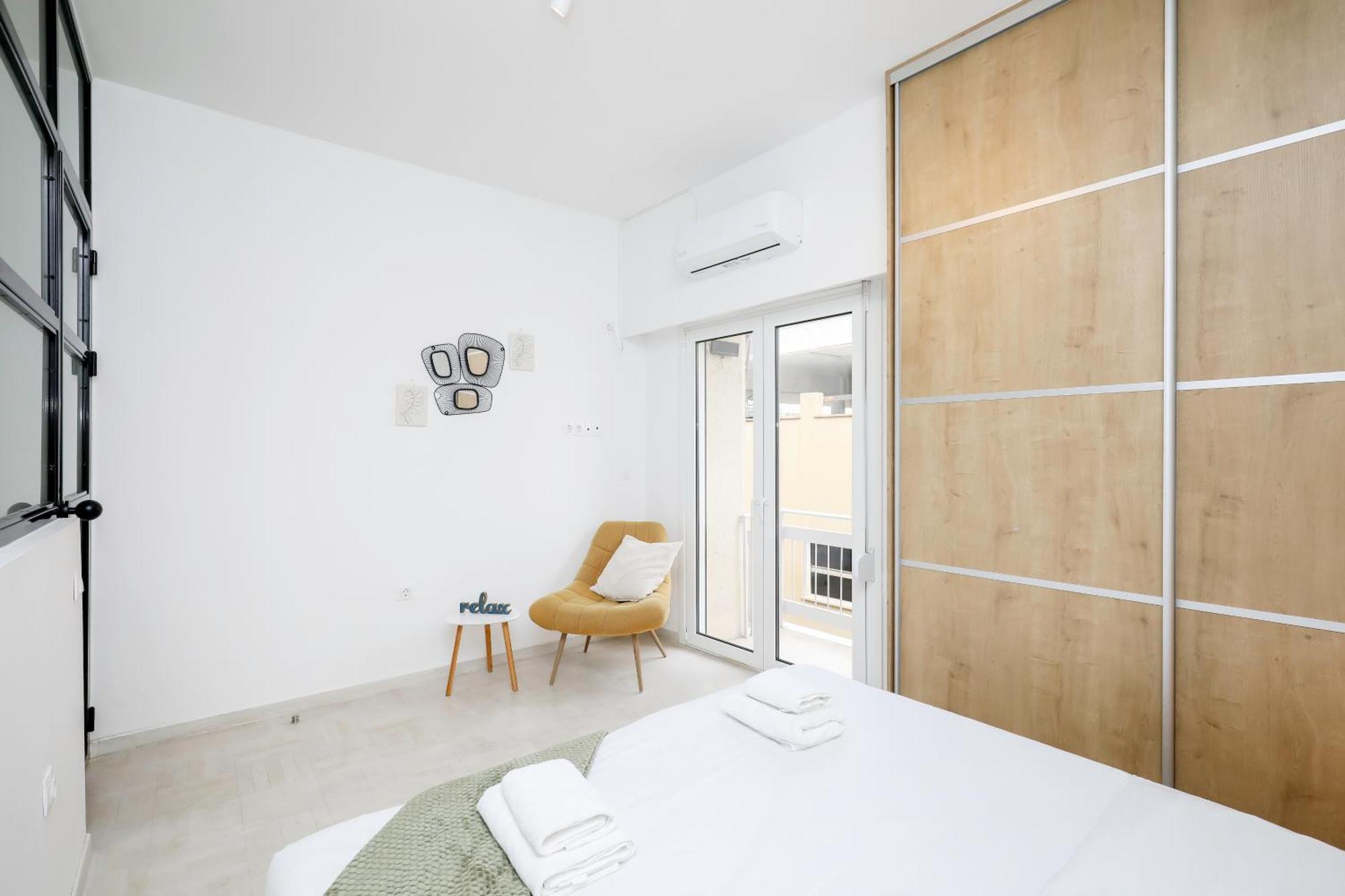 Kolonaki Flat C - Greecing Apartment
