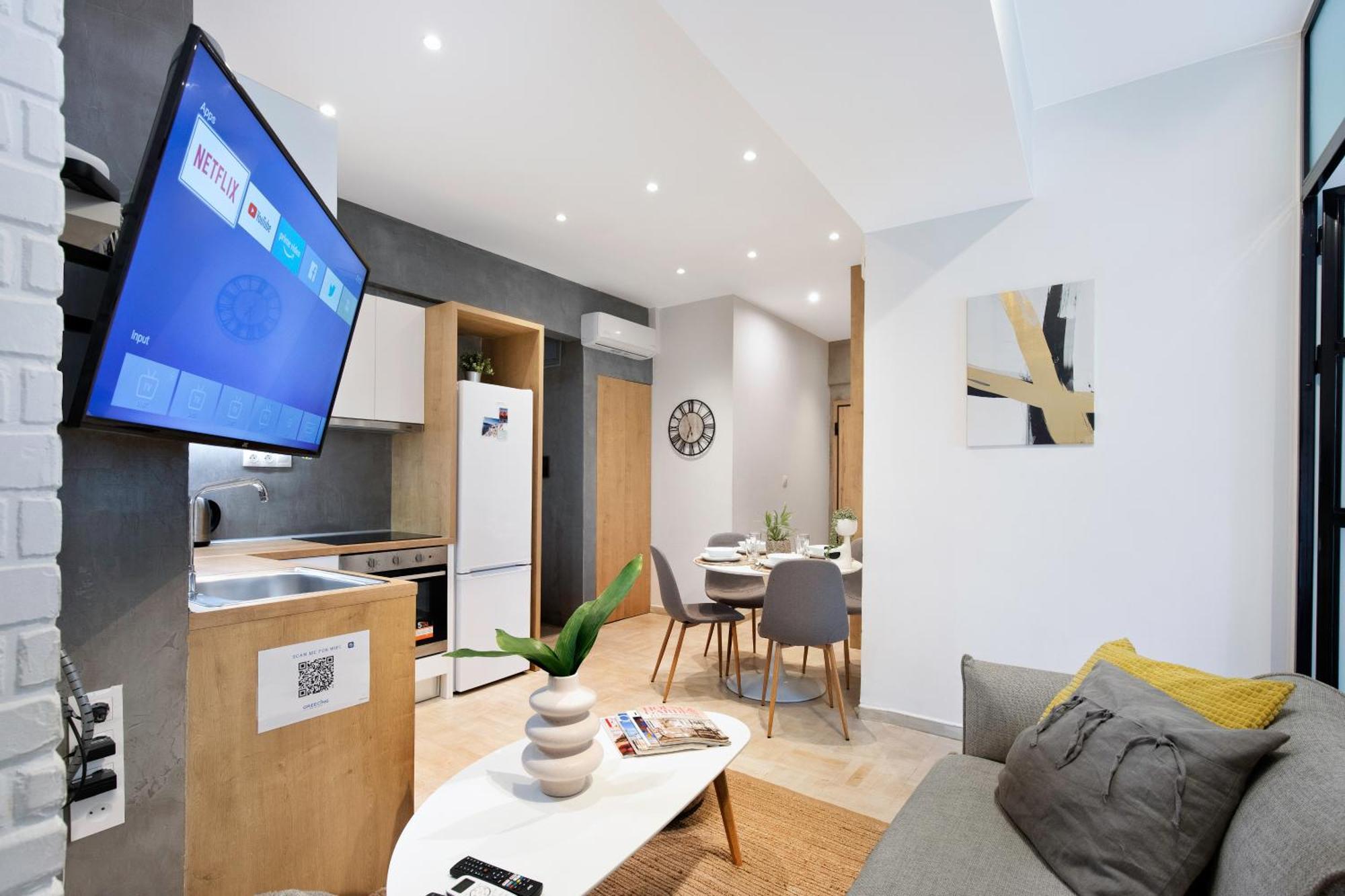 Kolonaki Flat C - Greecing Athens